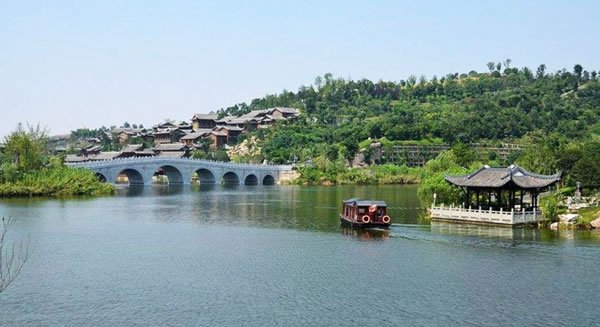 重慶園博園龍景湖水質保障技術綜合示范工程