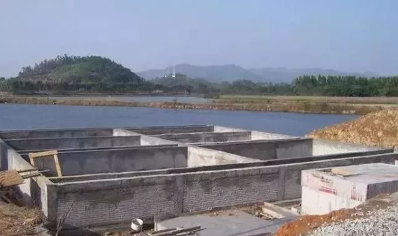 行業(yè)動(dòng)態(tài) | 2018，農(nóng)村污水處理這片“藍(lán)?！钡降子卸啻?？